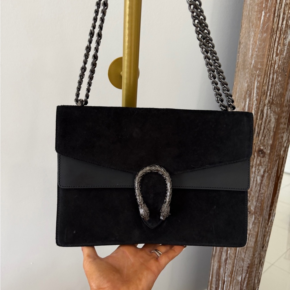 Elegant Black Chain Shoulder Bag - Picture 3 of 13